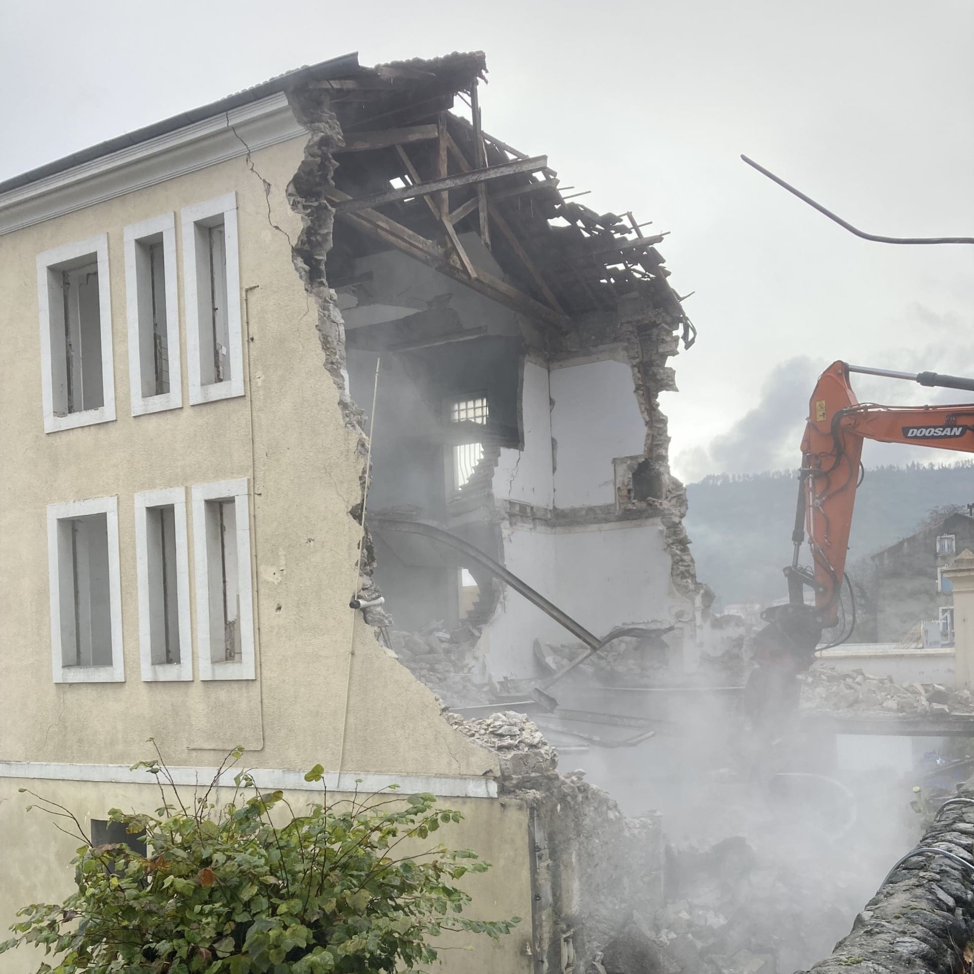 Démolition contrôlée